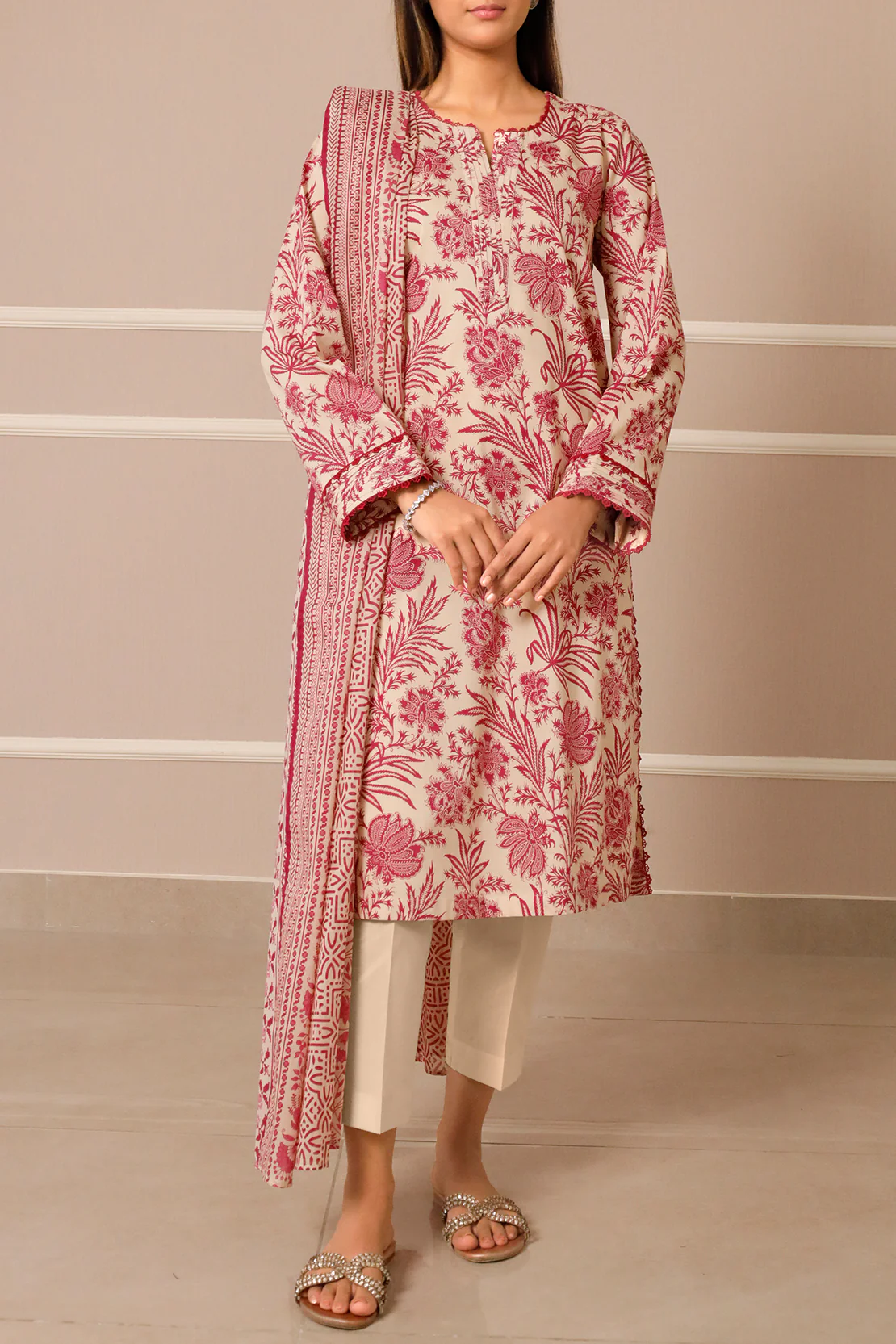 Unstitched Printed Lawn 3 Piece - Image 2