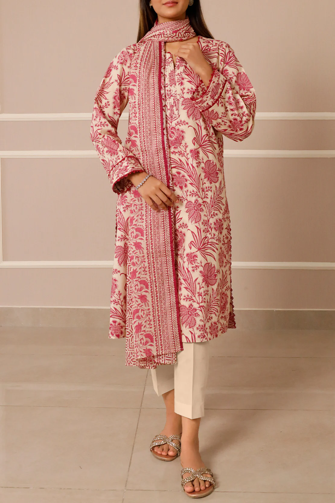 Unstitched Printed Lawn 3 Piece - Image 4