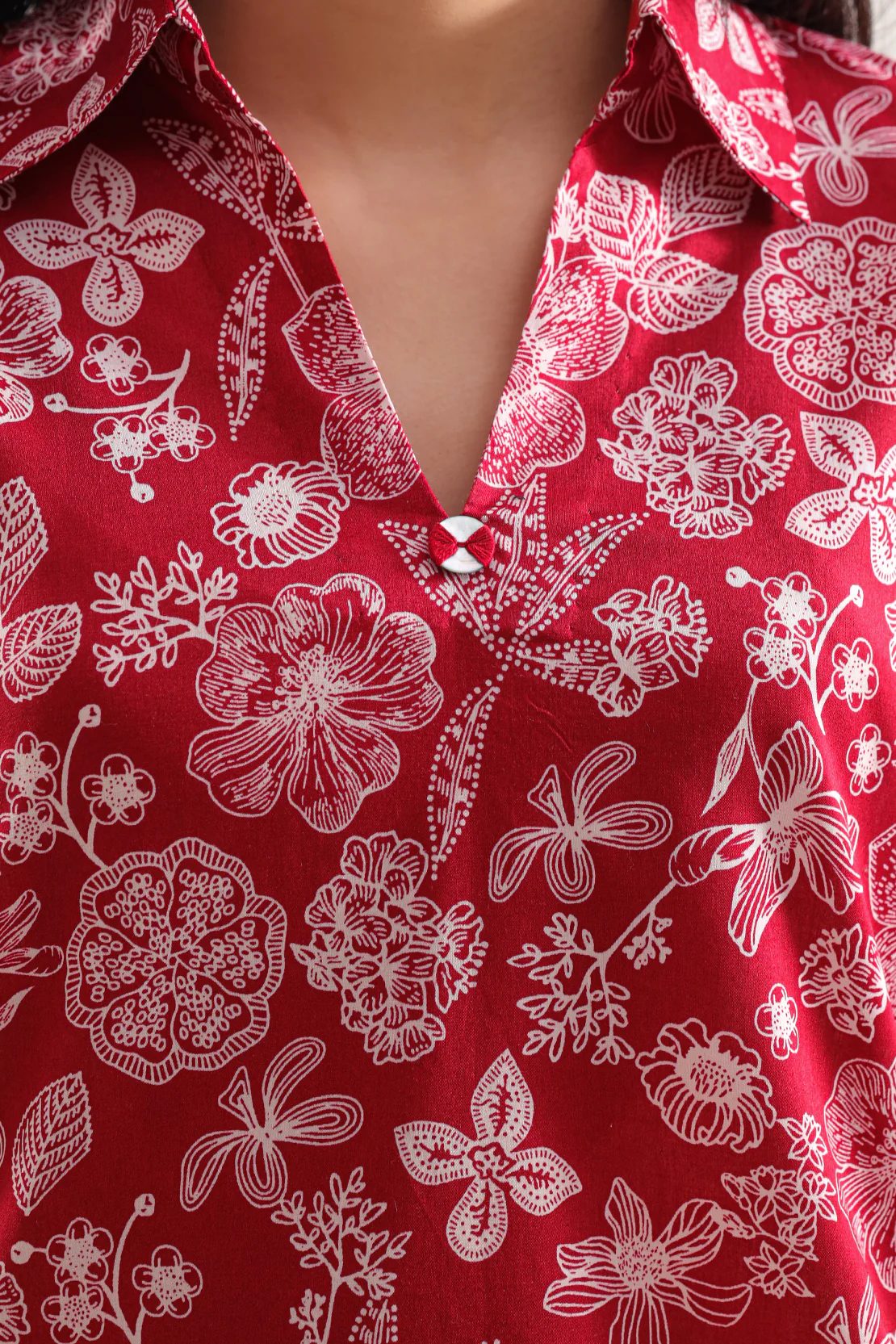 Unstitched Printed Lawn 3 Piece - Image 4