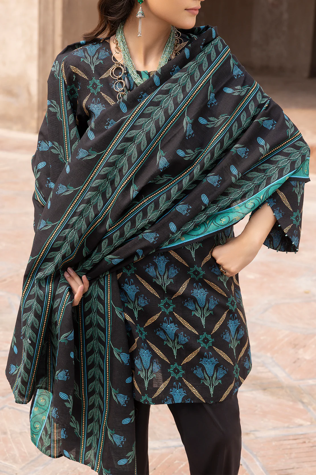 Unstitched Printed Lawn 3 Piece - Image 2