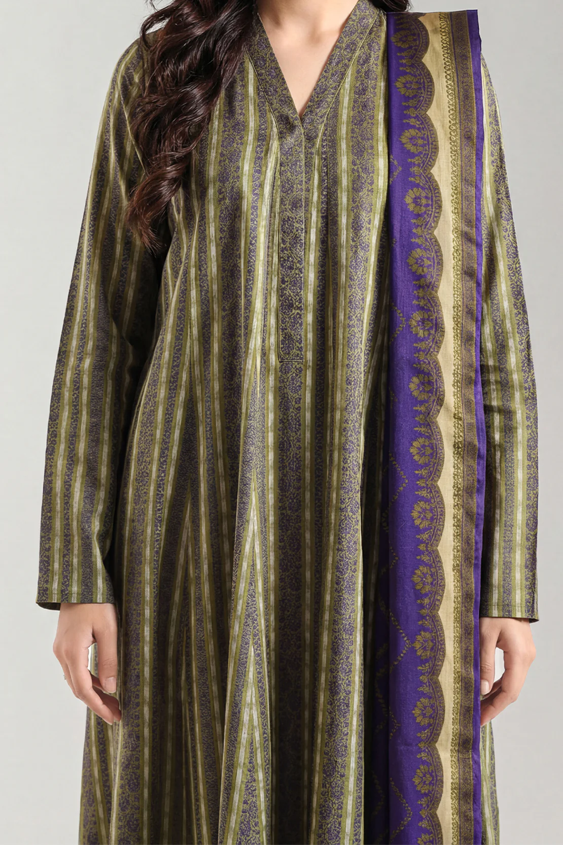 Unstitched Printed Lawn 3 Piece - Image 3