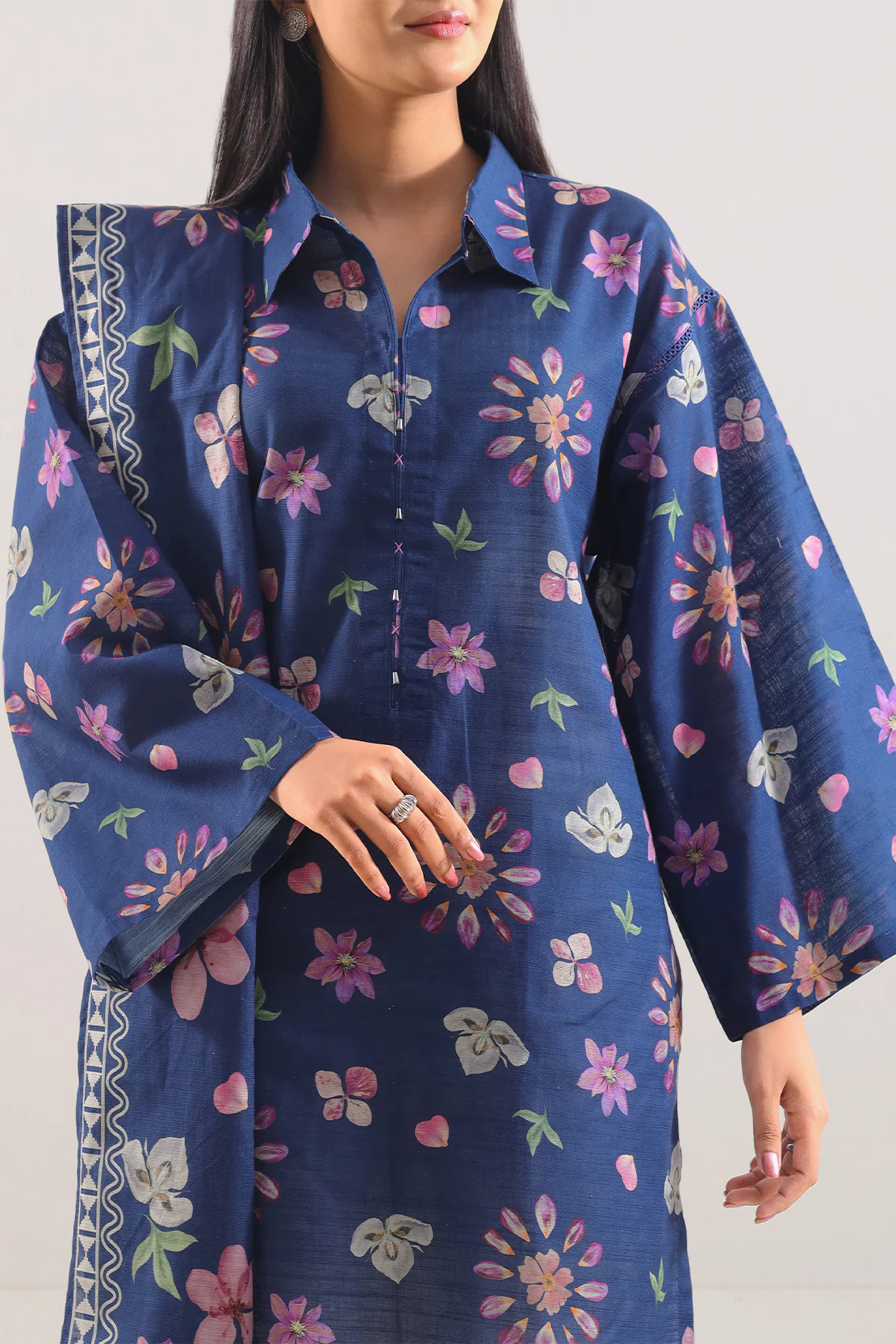 Unstitched Printed Lawn 3 Piece - Image 3