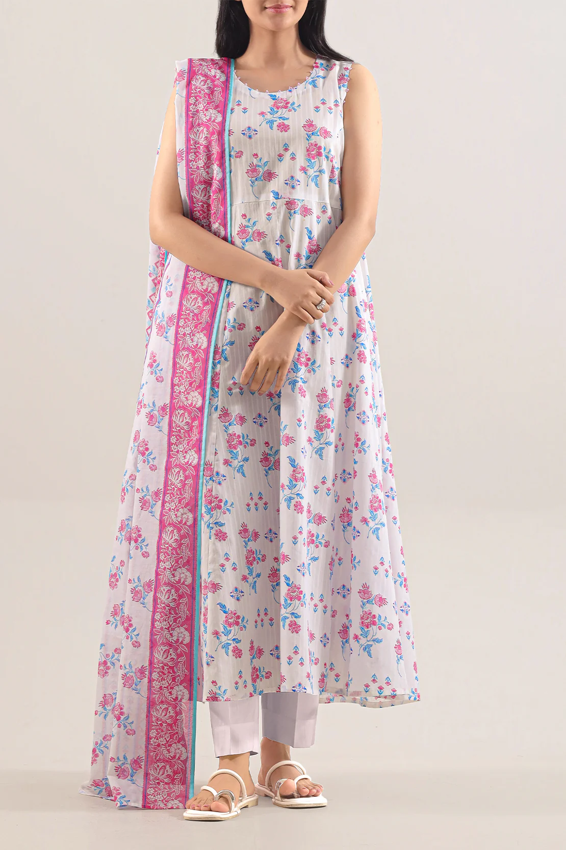 Unstitched Printed Lawn 3 Piece - Image 3