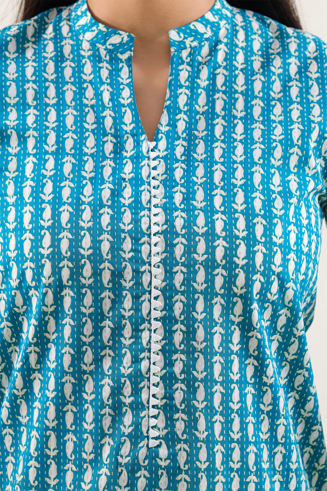 Unstitched Printed Lawn 3 Piece - Image 3