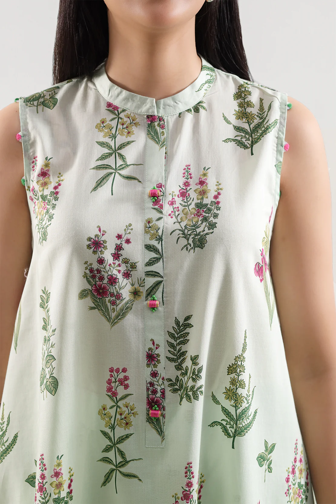 Unstitched Printed Lawn 3 Piece - Image 3