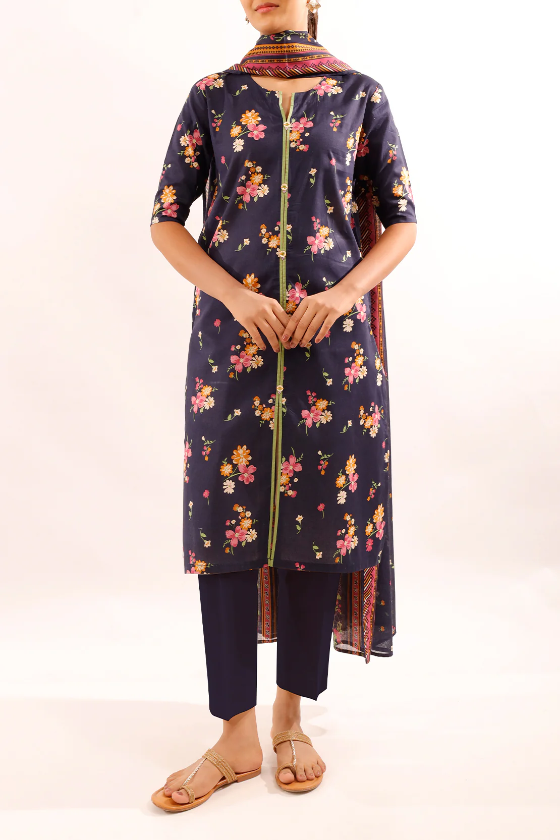 Unstitched Printed Lawn 3 Piece - Image 8