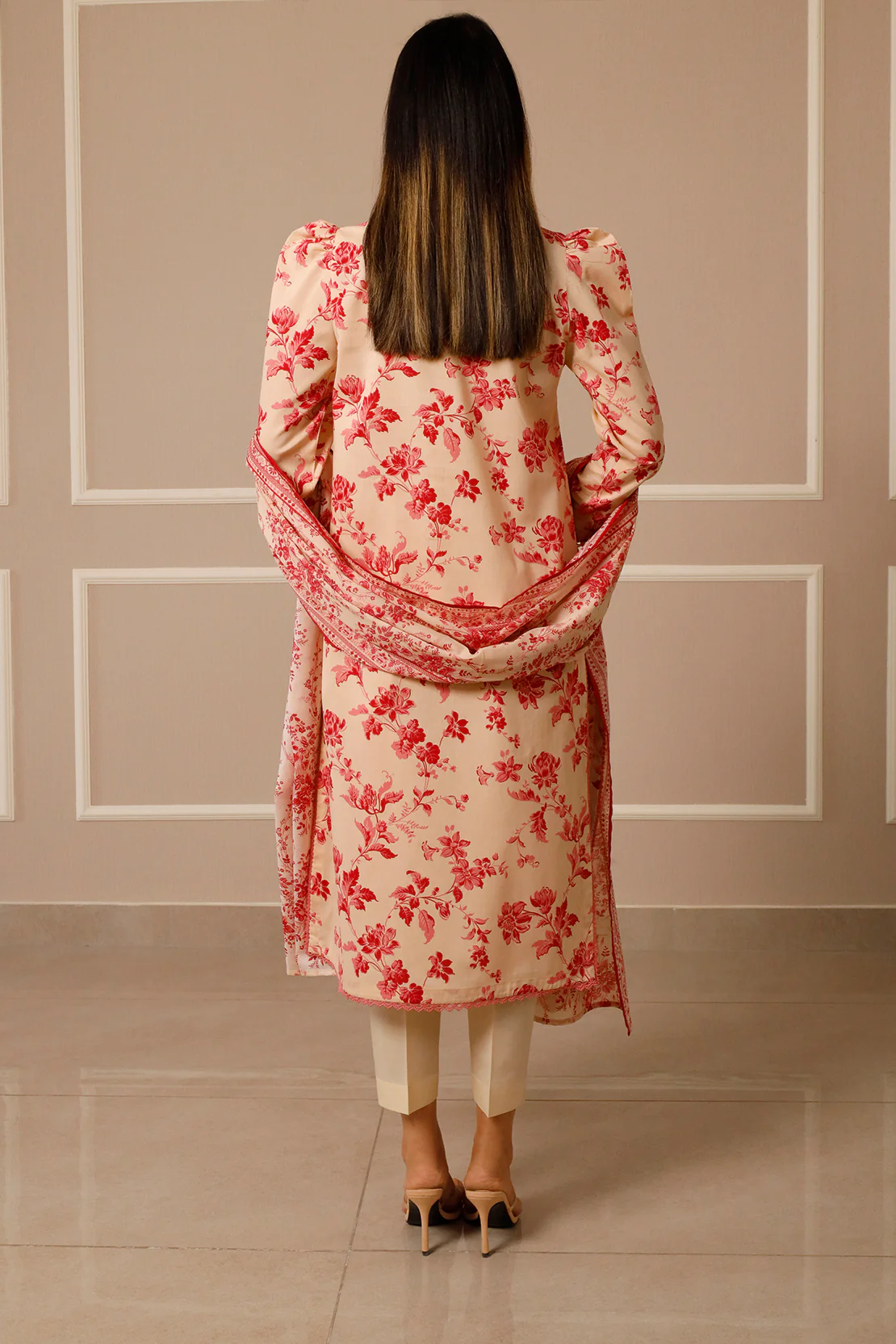 Unstitched Printed Lawn 3 Piece - Image 7