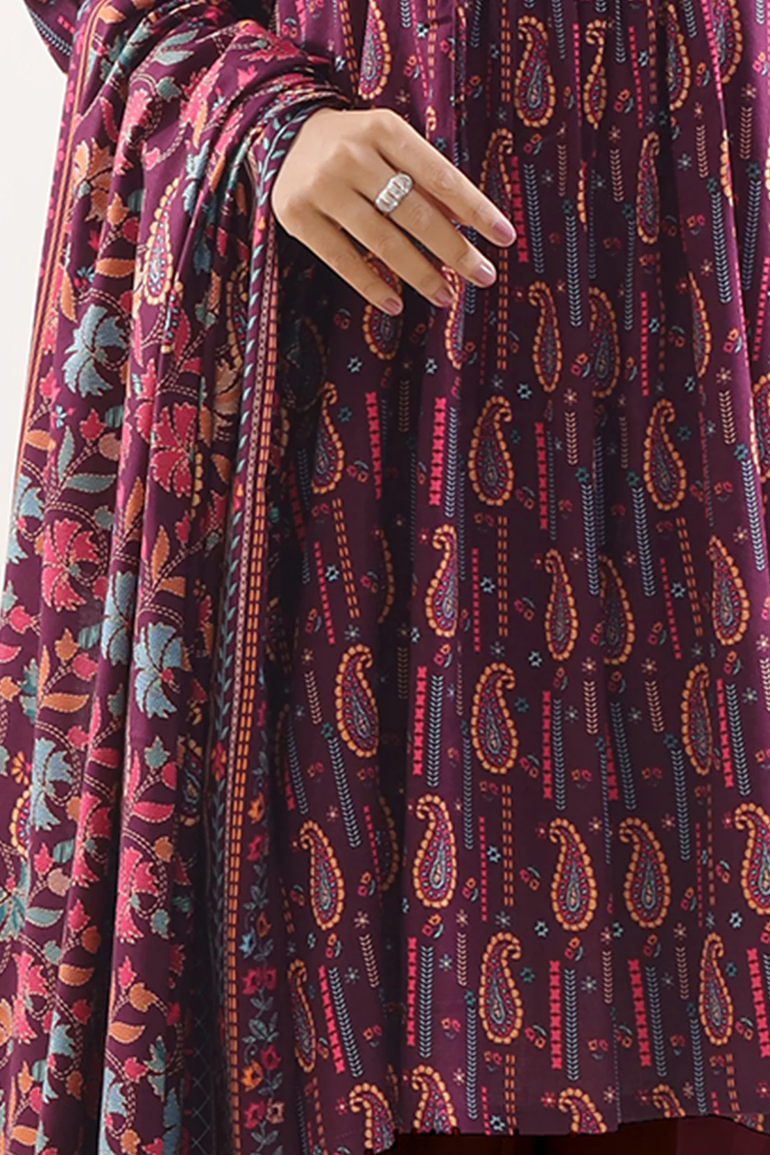 Unstitched Printed Lawn 3 Piece - Image 4