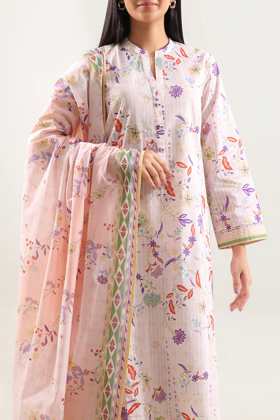 Unstitched Printed Lawn 3 Piece - Image 3