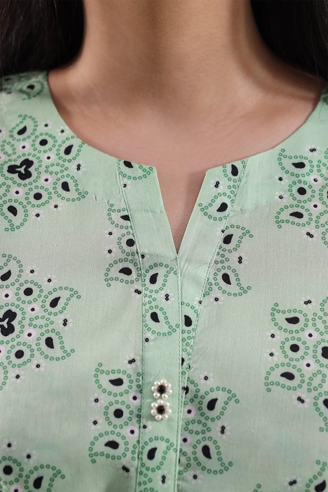 Unstitched Printed Lawn 3 Piece - Image 3