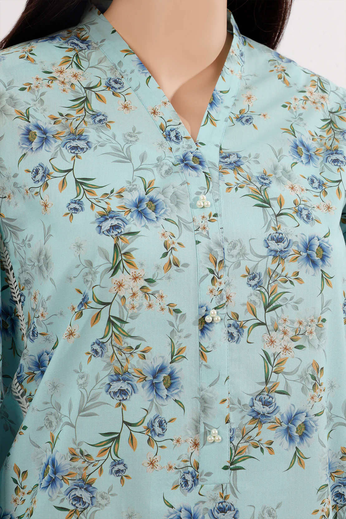 Unstitched Printed Lawn Shirt - Image 3