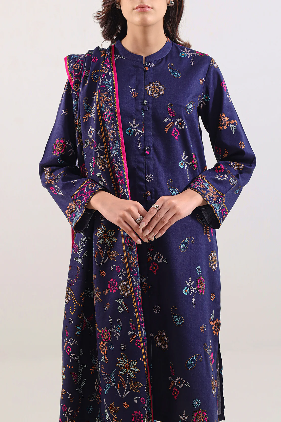 Unstitched Printed Pashmina 3 Piece - Image 3