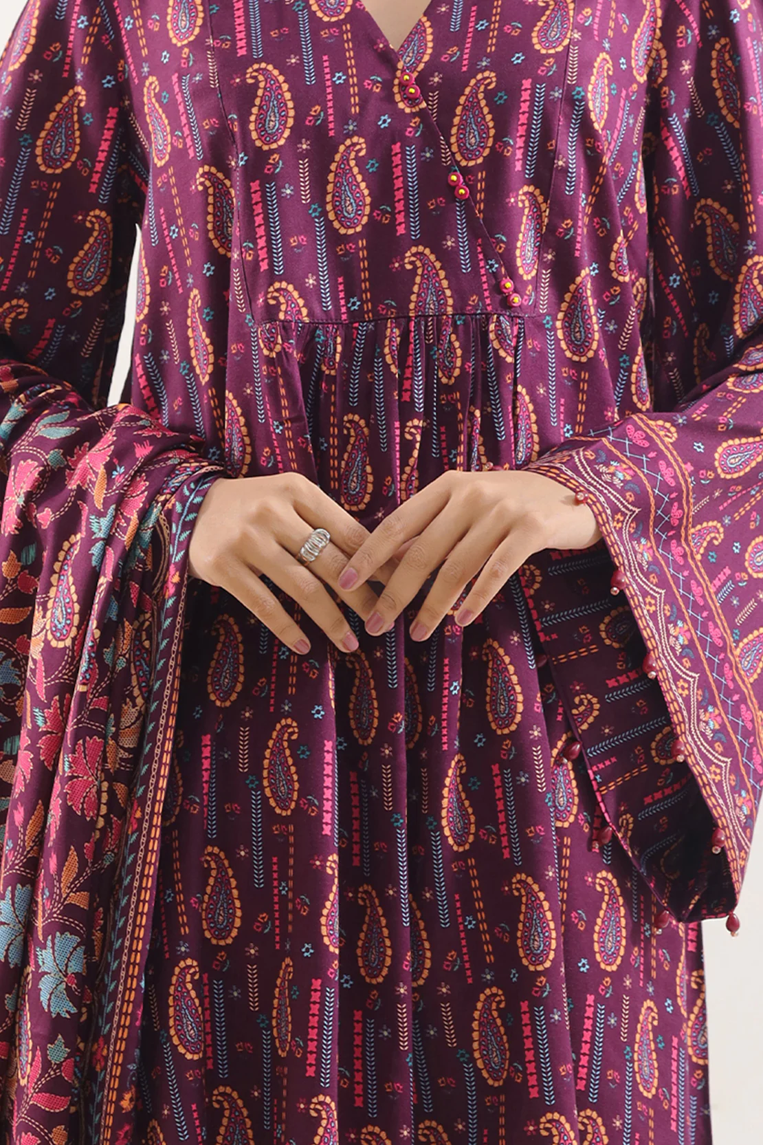 Unstitched Printed Pashmina 3 Piece - Image 2
