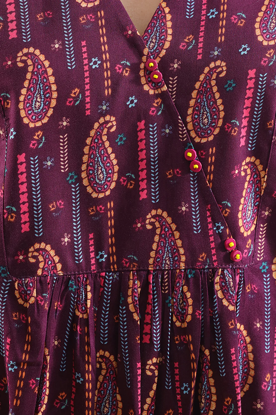 Unstitched Printed Pashmina 3 Piece - Image 4
