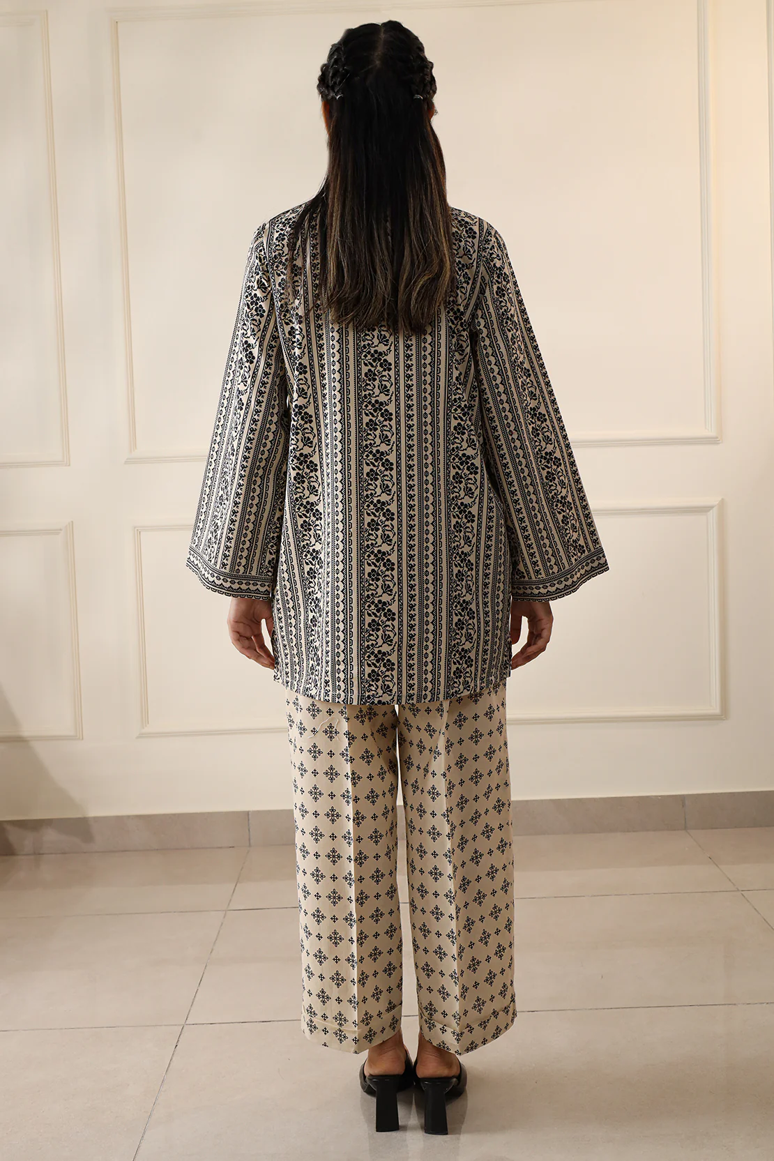 Unstitched Printed Self Strip Lawn 2 Piece (Shirt/Trouser) - Image 5