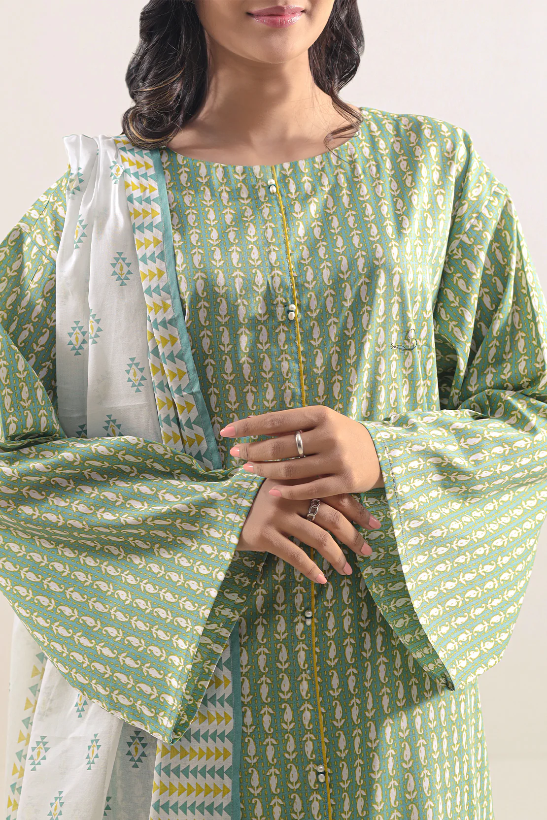 Unstitched Printed Self Strip Lawn 3 Piece - Image 2