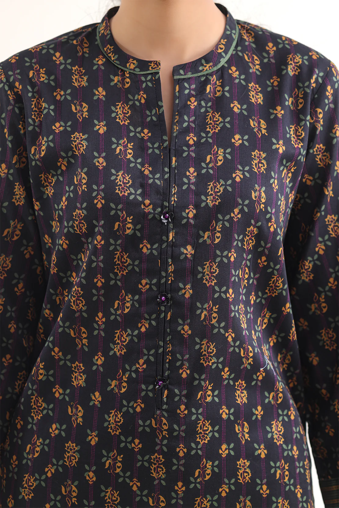 Unstitched Printed Self Strip Lawn 3 Piece - Image 5