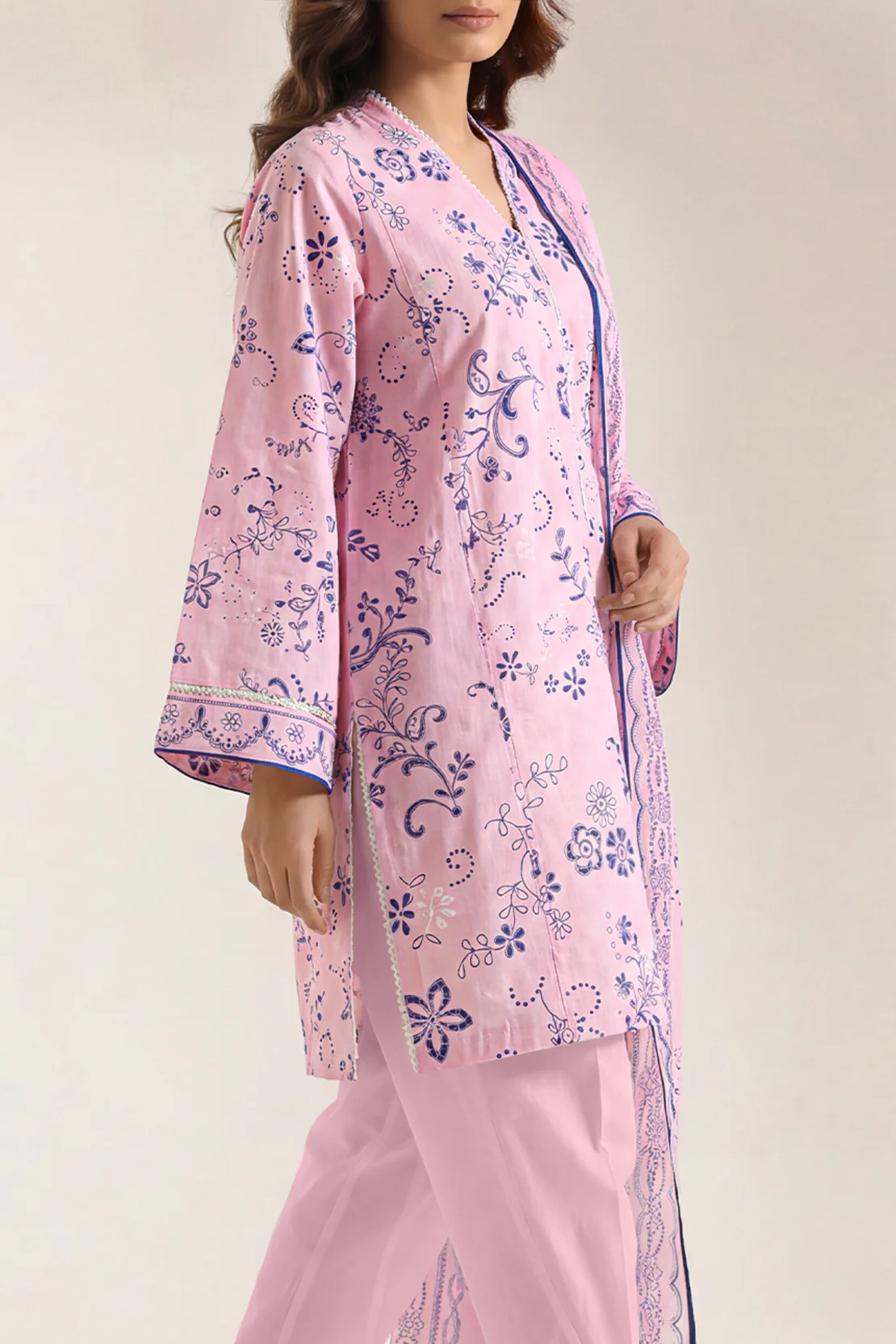 Unstitched Printed Self Strip Lawn 3 Piece - Image 3