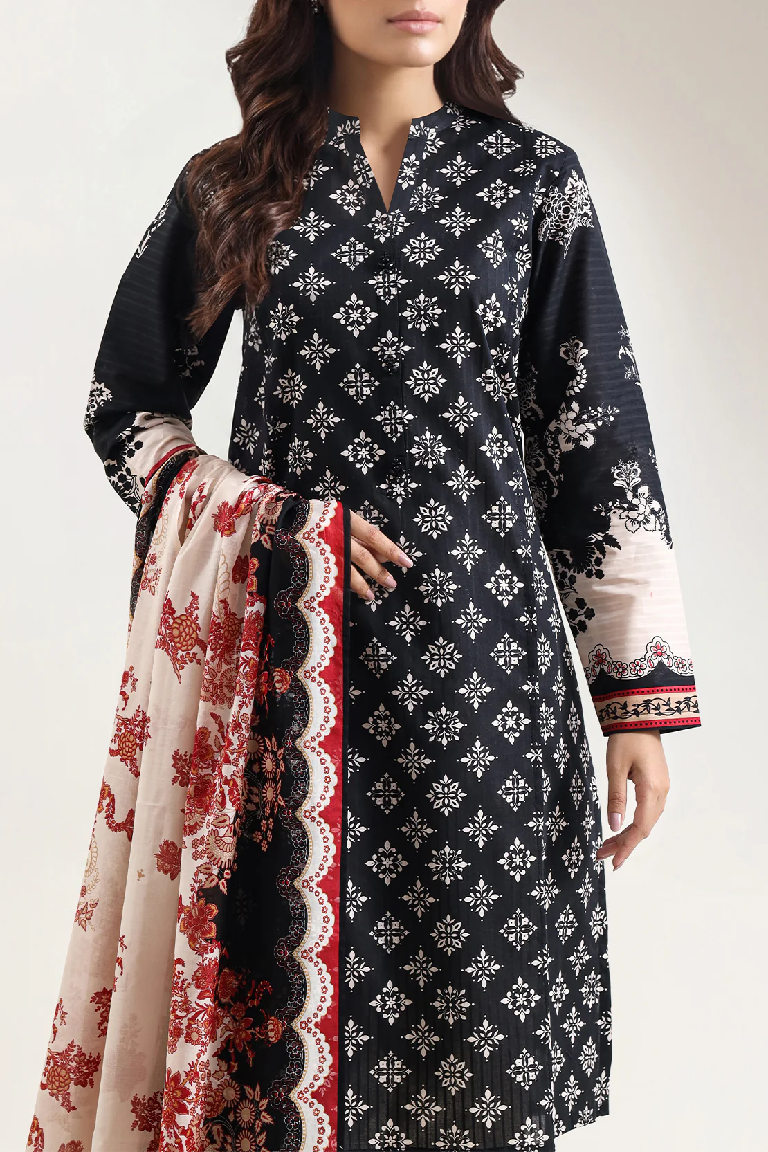 Unstitched Printed Self Strip Lawn 3 Piece - Image 2