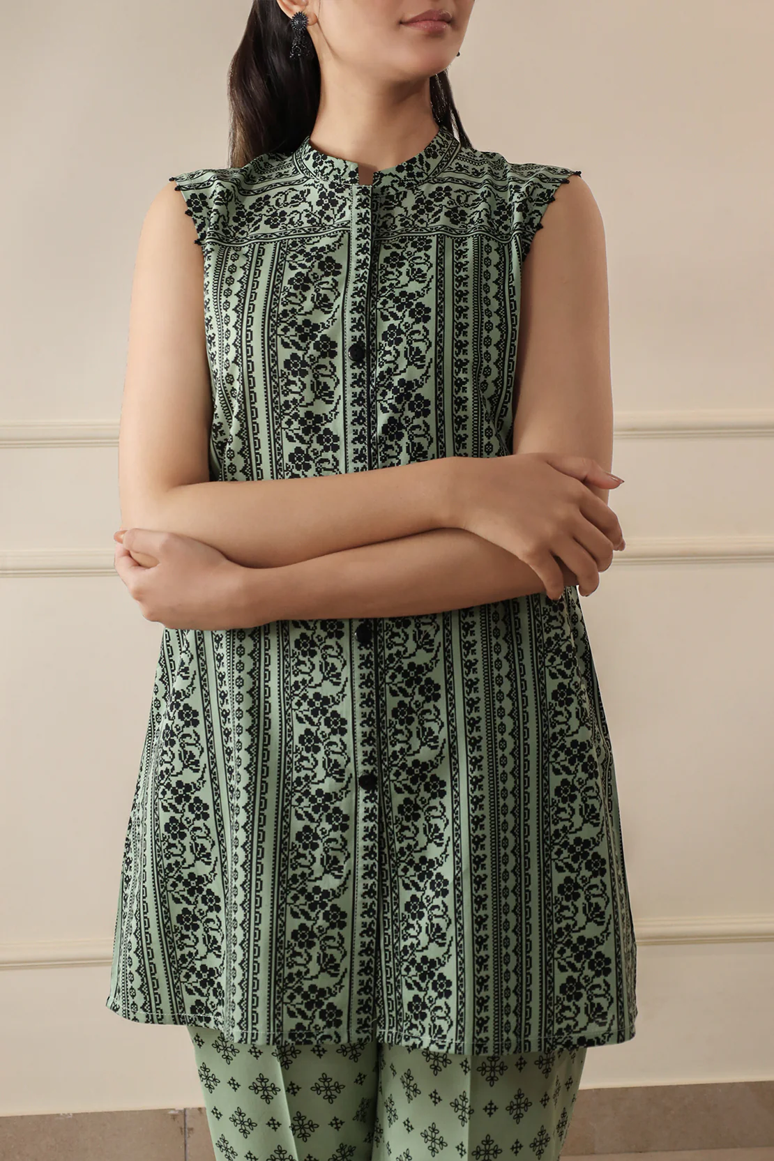 Unstitched Printed Self Stripe Lawn 2 Piece (Shirt/Trouser) - Image 4