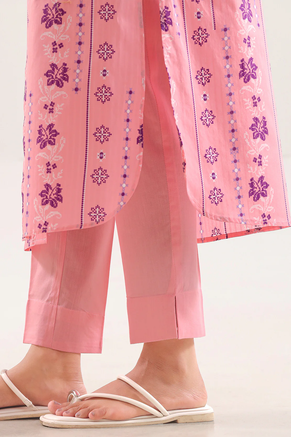 Unstitched Printed Self Stripe Lawn 3 Piece - Image 5