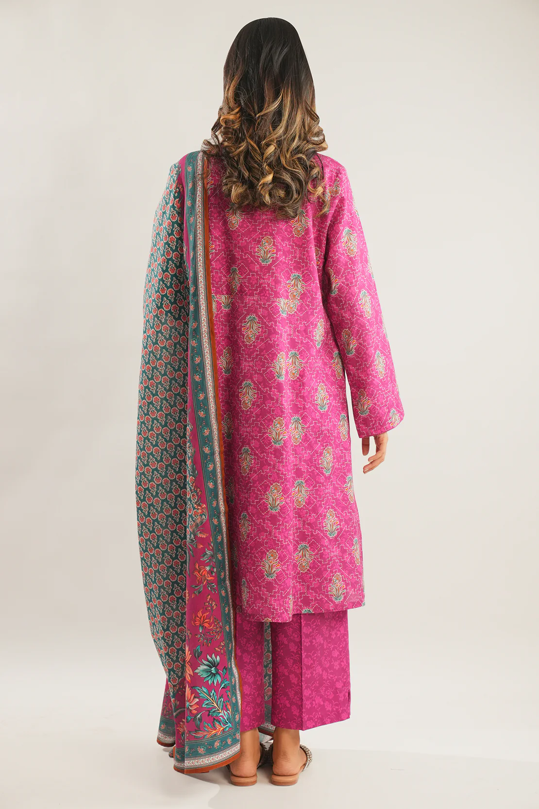 Unstitched Printed Viscose 3 Piece - Image 3
