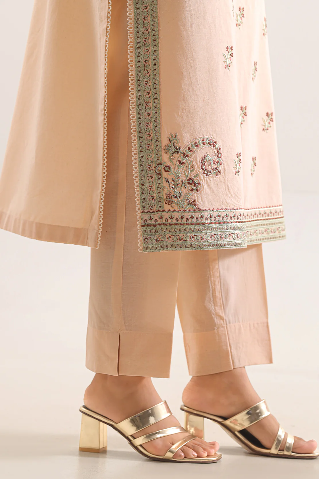 Unstitched Solid Embroidered Cambric 2 Piece (shirt/trouser) - Image 7