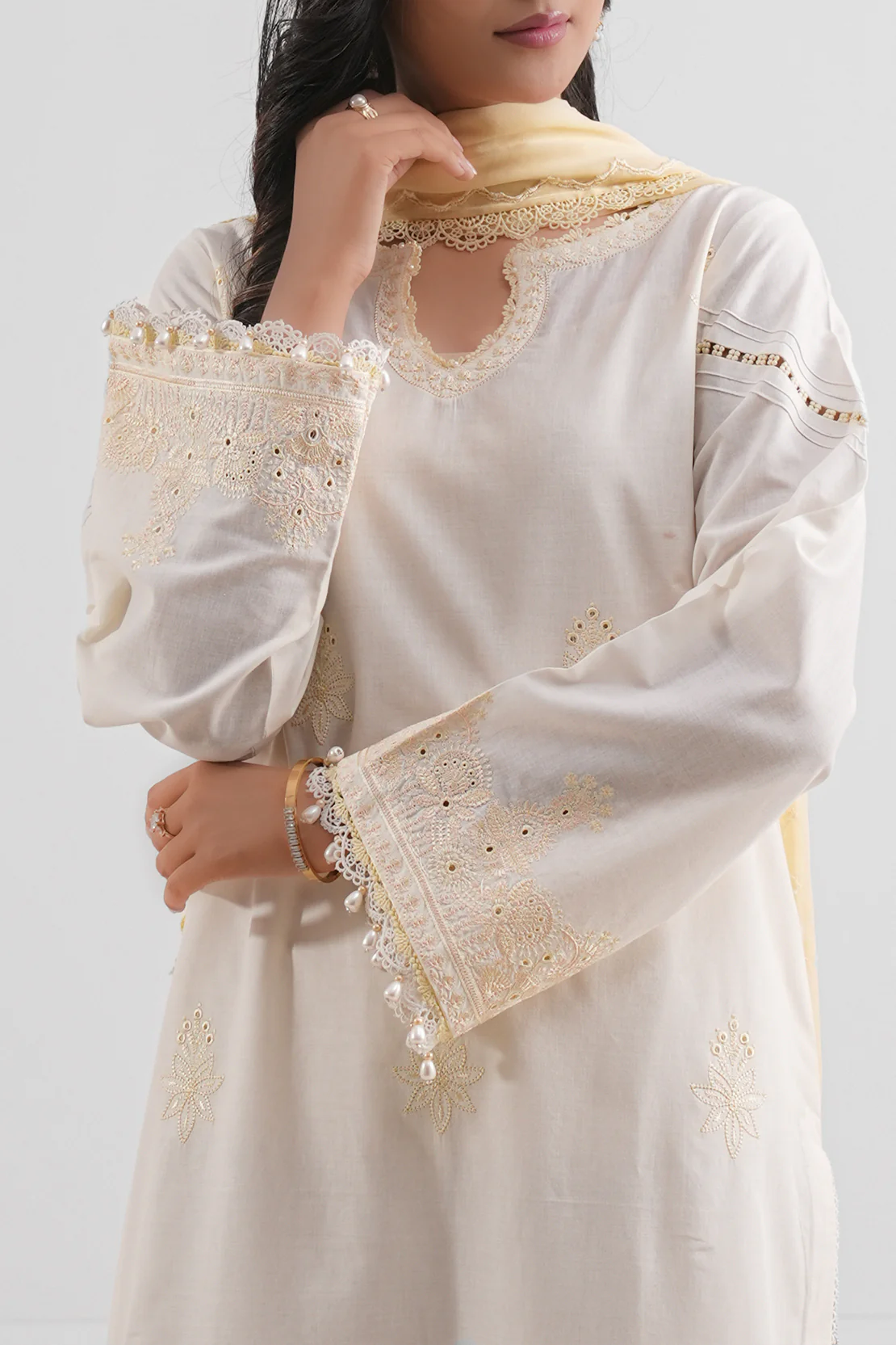 Unstitched Solid Embroidered Cambric 2 Piece (shirt/trouser) - Image 2