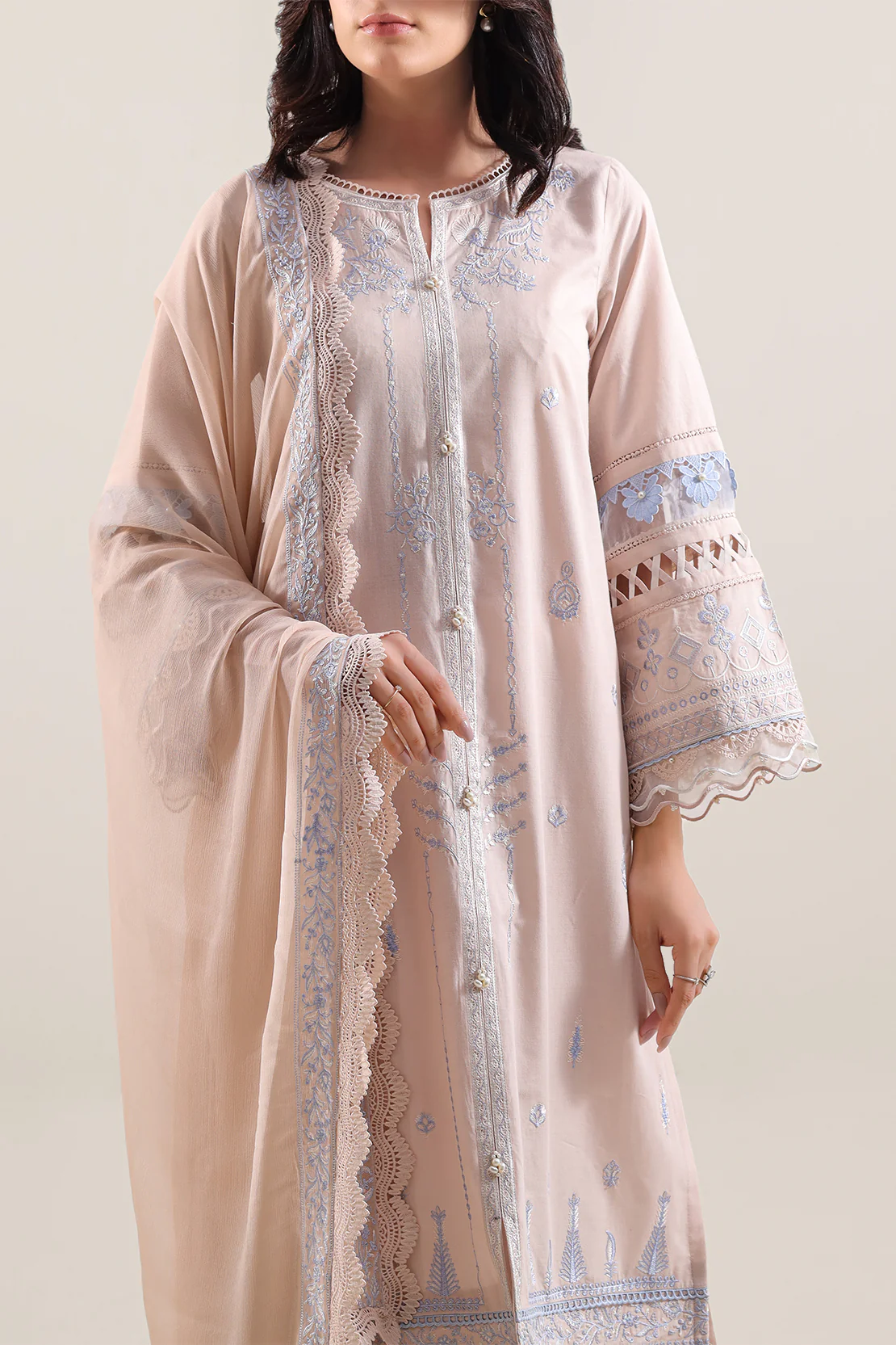 Unstitched Solid Embroidered Cambric 3 Piece With Chiffon Dupatta - Image 2