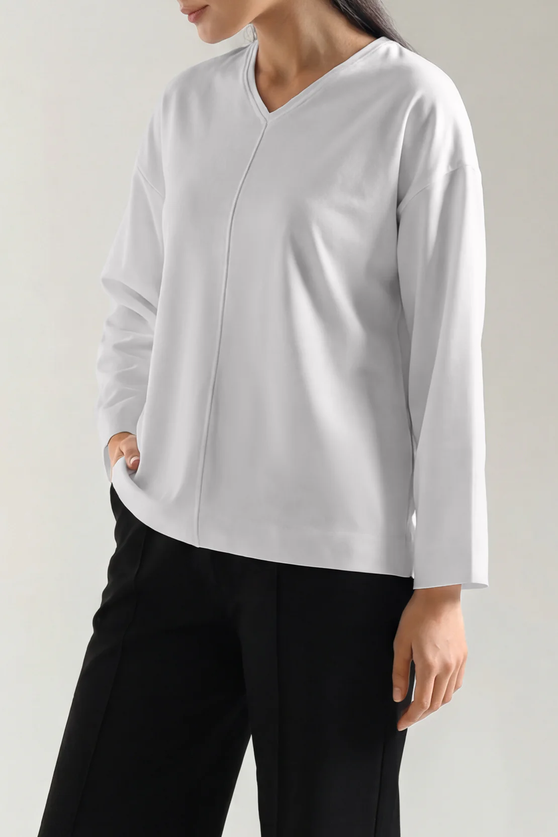 V-Neck Wide Sleeve Crepe Top - Image 2