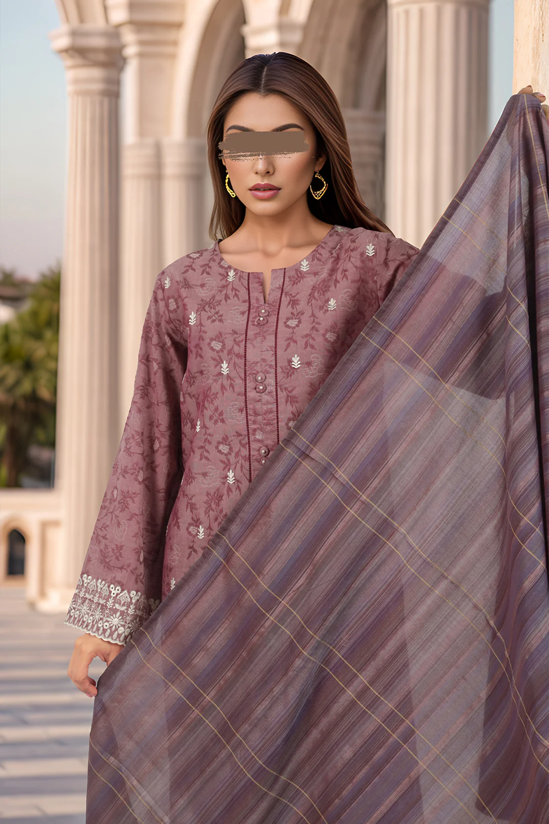 Zari Strip Dupatta - Image 2